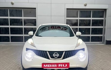 Nissan Juke II, 2013 год, 930 000 рублей, 2 фотография