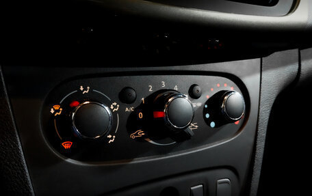 Renault Sandero II рестайлинг, 2022 год, 1 155 000 рублей, 23 фотография