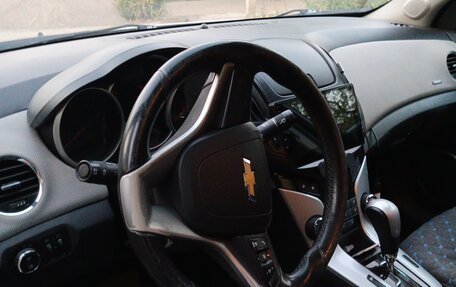 Chevrolet Cruze II, 2013 год, 750 000 рублей, 10 фотография