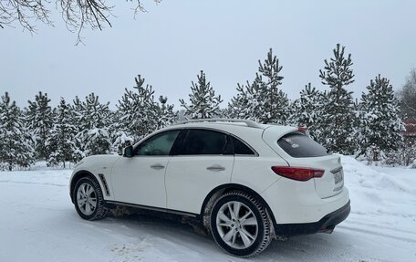 Infiniti QX70, 2016 год, 2 750 000 рублей, 8 фотография