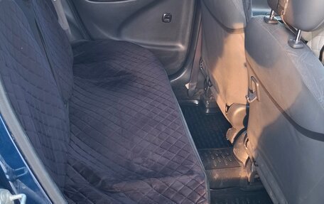 Toyota Vitz, 2003 год, 380 000 рублей, 8 фотография