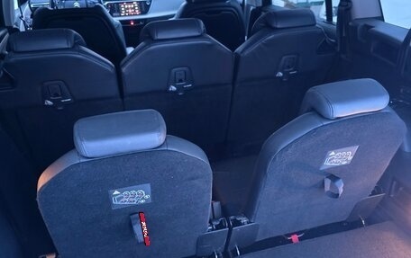 Citroen C4 Picasso II рестайлинг, 2017 год, 1 459 000 рублей, 20 фотография