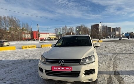 Volkswagen Touareg III, 2011 год, 1 749 000 рублей, 3 фотография