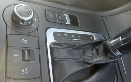 Volkswagen Touareg III, 2011 год, 1 749 000 рублей, 12 фотография