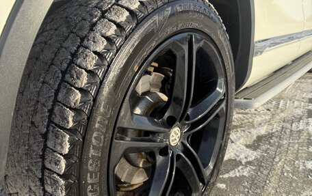 Volkswagen Touareg III, 2011 год, 1 749 000 рублей, 16 фотография