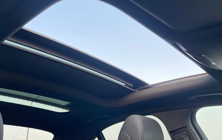 Mercedes-Benz C-Класс, 2018 год, 4 000 000 рублей, 18 фотография