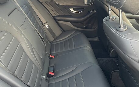 Mercedes-Benz C-Класс, 2018 год, 4 000 000 рублей, 28 фотография