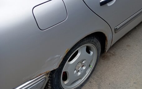 Mercedes-Benz E-Класс, 1997 год, 240 000 рублей, 13 фотография