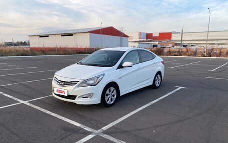 Hyundai Solaris II рестайлинг, 2015 год, 980 000 рублей, 2 фотография