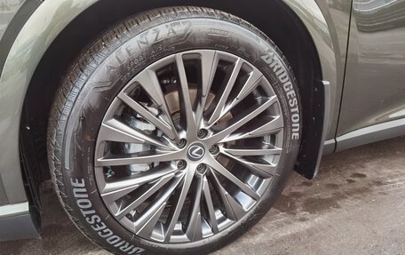 Lexus RX IV рестайлинг, 2023 год, 8 750 000 рублей, 10 фотография