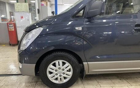 Hyundai H-1 II рестайлинг, 2015 год, 2 250 000 рублей, 5 фотография