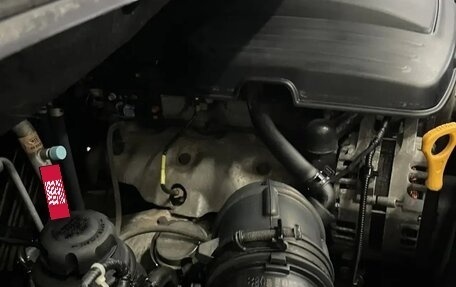 Hyundai H-1 II рестайлинг, 2015 год, 2 250 000 рублей, 20 фотография