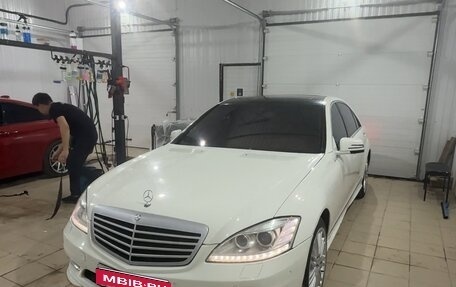 Mercedes-Benz S-Класс, 2008 год, 1 500 000 рублей, 1 фотография