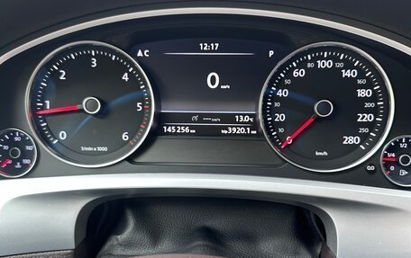 Volkswagen Touareg III, 2012 год, 2 300 000 рублей, 4 фотография