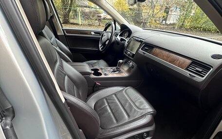 Volkswagen Touareg III, 2012 год, 2 300 000 рублей, 13 фотография