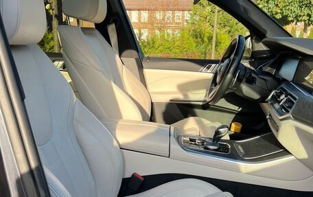 BMW X5, 2019 год, 6 350 000 рублей, 13 фотография