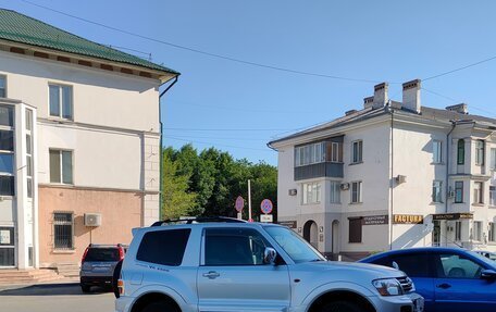 Mitsubishi Pajero III рестайлинг, 2000 год, 1 100 000 рублей, 15 фотография