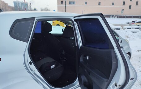 KIA Venga I, 2011 год, 700 000 рублей, 17 фотография