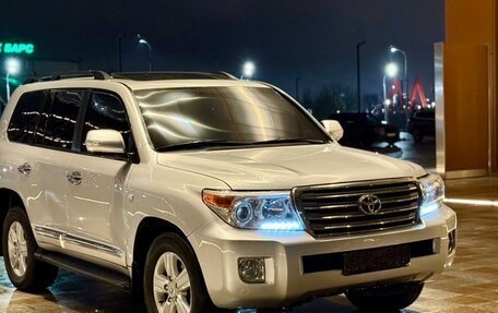 Toyota Land Cruiser 200, 2008 год, 2 600 000 рублей, 10 фотография