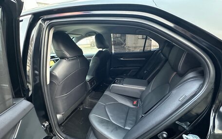 Toyota Camry, 2020 год, 2 850 000 рублей, 7 фотография