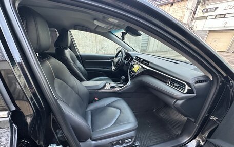 Toyota Camry, 2020 год, 2 850 000 рублей, 9 фотография