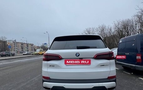 BMW X5, 2019 год, 5 950 000 рублей, 2 фотография