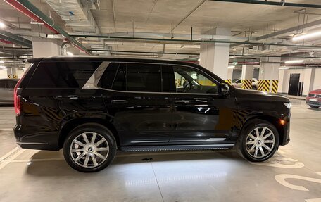 Cadillac Escalade V, 2023 год, 18 000 000 рублей, 6 фотография