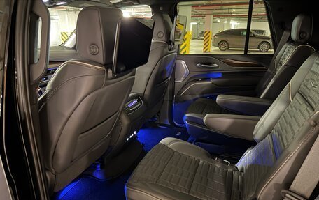 Cadillac Escalade V, 2023 год, 18 000 000 рублей, 11 фотография