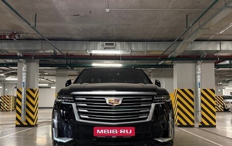 Cadillac Escalade V, 2023 год, 18 000 000 рублей, 8 фотография