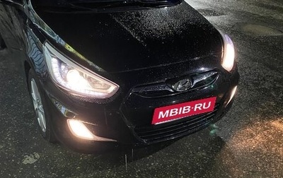 Hyundai Solaris II рестайлинг, 2013 год, 799 999 рублей, 1 фотография