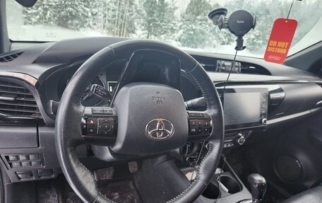 Toyota Hilux VIII, 2021 год, 4 400 000 рублей, 3 фотография