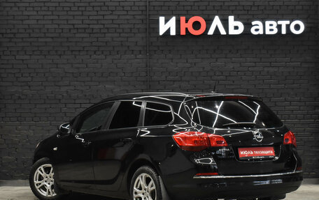 Opel Astra J, 2013 год, 850 000 рублей, 4 фотография