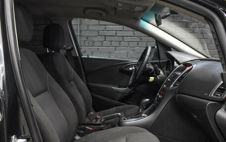 Opel Astra J, 2013 год, 850 000 рублей, 10 фотография