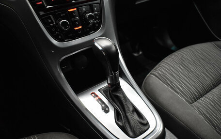 Opel Astra J, 2013 год, 850 000 рублей, 15 фотография