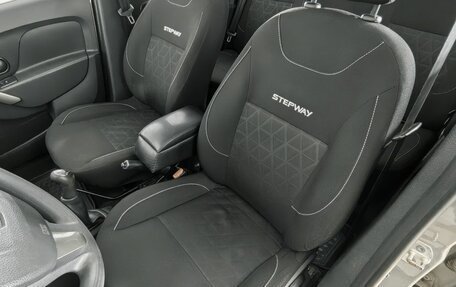 Renault Sandero II рестайлинг, 2017 год, 930 000 рублей, 20 фотография