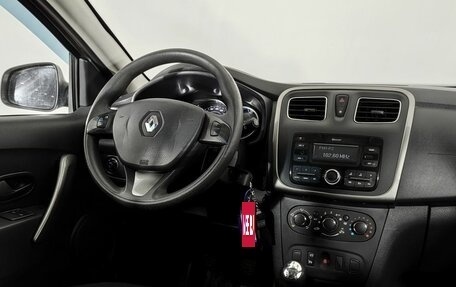 Renault Sandero II рестайлинг, 2017 год, 930 000 рублей, 9 фотография