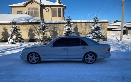 Mercedes-Benz E-Класс AMG, 2001 год, 1 500 000 рублей, 7 фотография