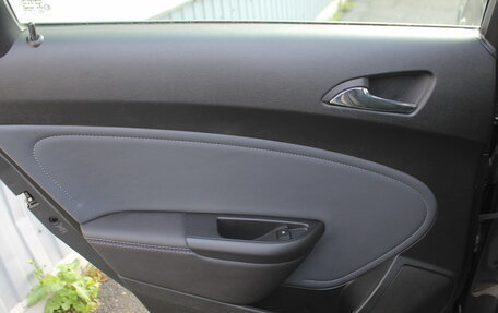 Opel Astra J, 2013 год, 695 000 рублей, 15 фотография