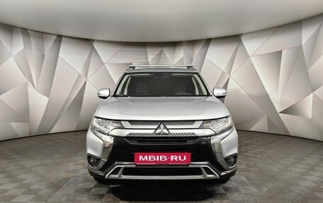 Mitsubishi Outlander III рестайлинг 3, 2018 год, 1 819 000 рублей, 7 фотография