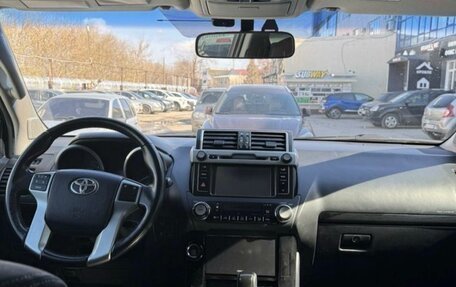 Toyota Land Cruiser Prado 150 рестайлинг 2, 2015 год, 2 990 000 рублей, 4 фотография