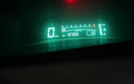 Toyota Yaris III рестайлинг, 2008 год, 480 000 рублей, 11 фотография