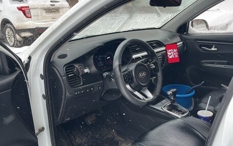 KIA Rio IV, 2020 год, 830 000 рублей, 5 фотография