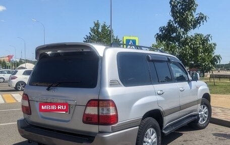 Toyota Land Cruiser 100 рестайлинг 2, 2006 год, 2 500 000 рублей, 4 фотография