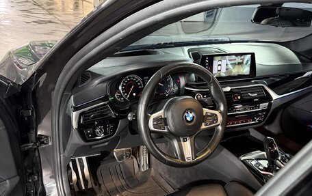 BMW 5 серия, 2018 год, 4 400 000 рублей, 5 фотография