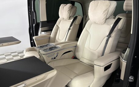 Mercedes-Benz V-Класс, 2024 год, 14 100 000 рублей, 21 фотография