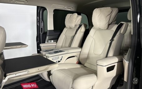 Mercedes-Benz V-Класс, 2024 год, 14 100 000 рублей, 36 фотография