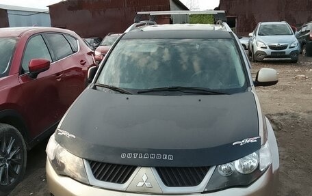 Mitsubishi Outlander III рестайлинг 3, 2008 год, 600 000 рублей, 2 фотография
