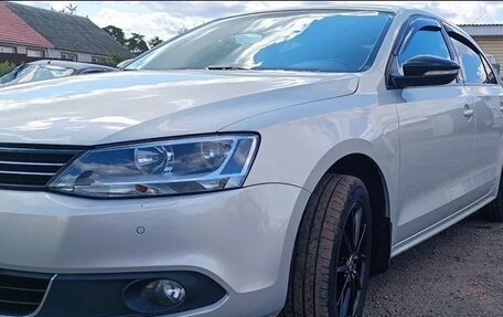 Volkswagen Jetta VI, 2014 год, 1 550 000 рублей, 4 фотография