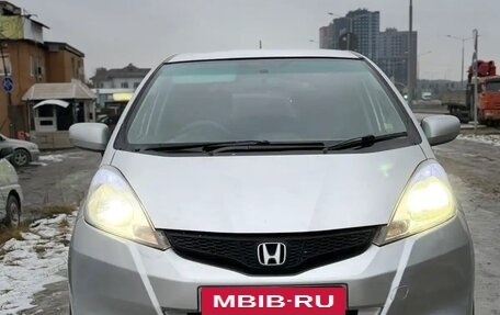 Honda Fit III, 2011 год, 605 000 рублей, 3 фотография