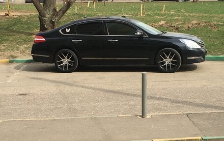 Nissan Teana, 2011 год, 950 000 рублей, 1 фотография